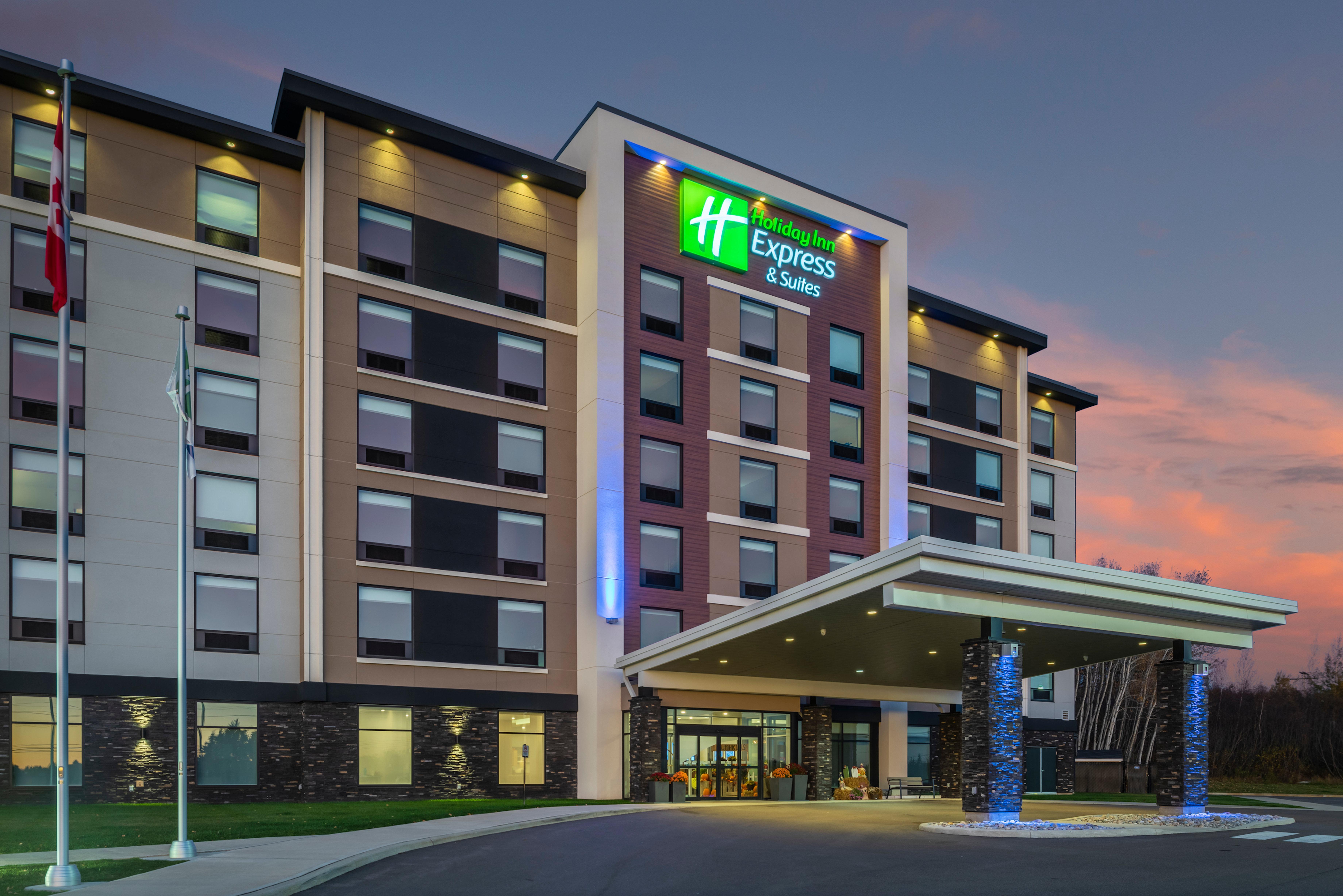 Holiday Inn Express & Suites Moncton By Ihg Eksteriør bilde